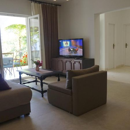 Apartment Krasna Baška Voda Εξωτερικό φωτογραφία