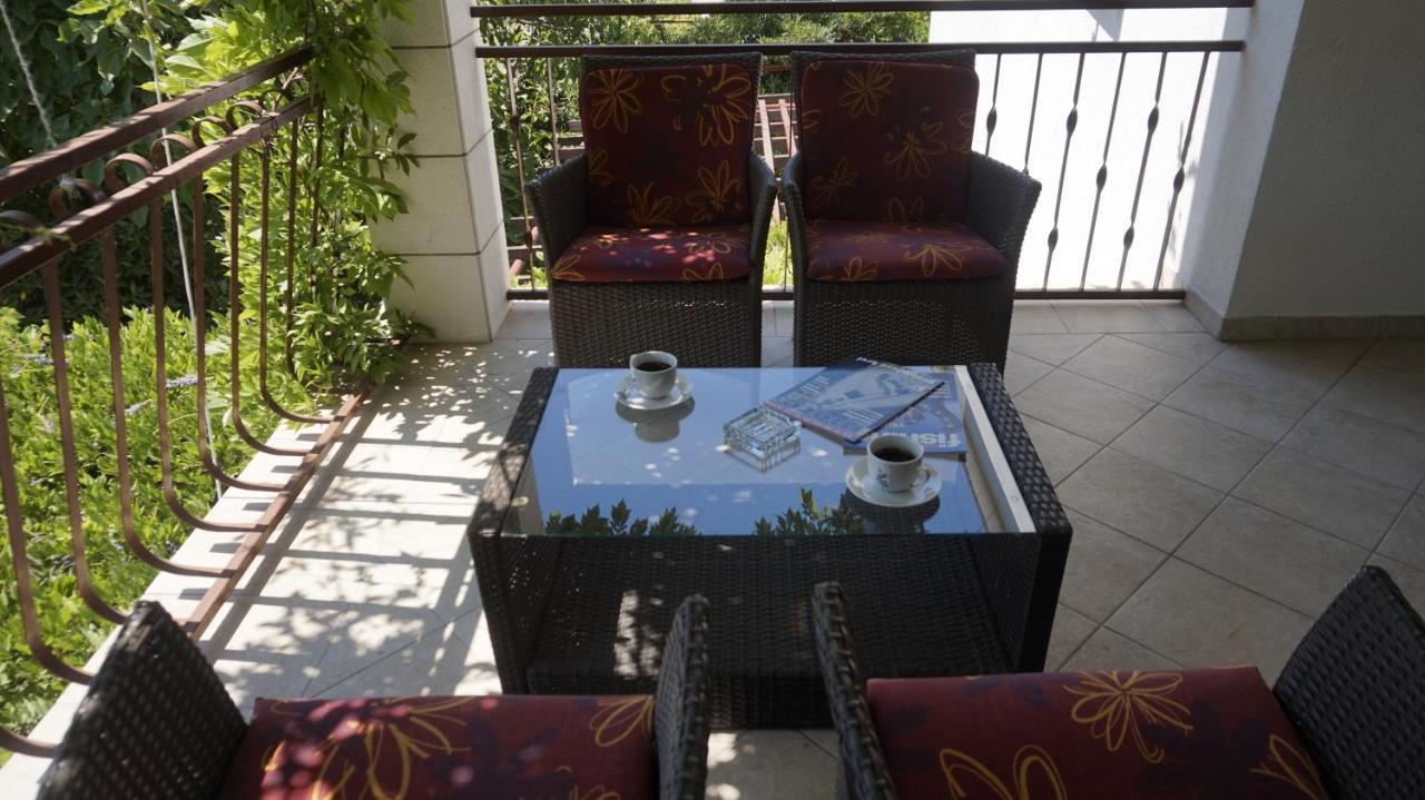 Apartment Krasna Baška Voda Εξωτερικό φωτογραφία
