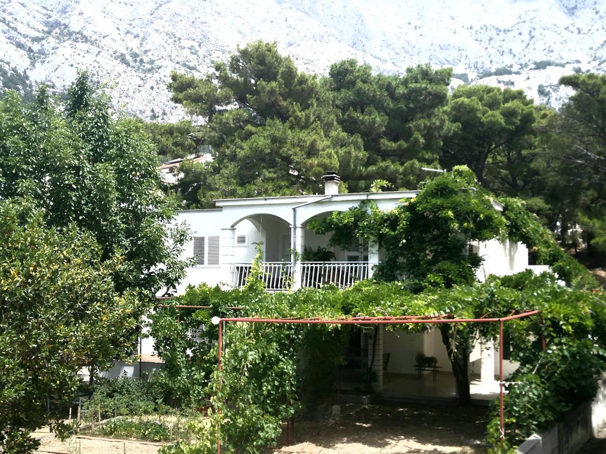 Apartment Krasna Baška Voda Εξωτερικό φωτογραφία