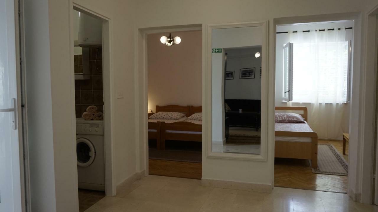 Apartment Krasna Baška Voda Εξωτερικό φωτογραφία