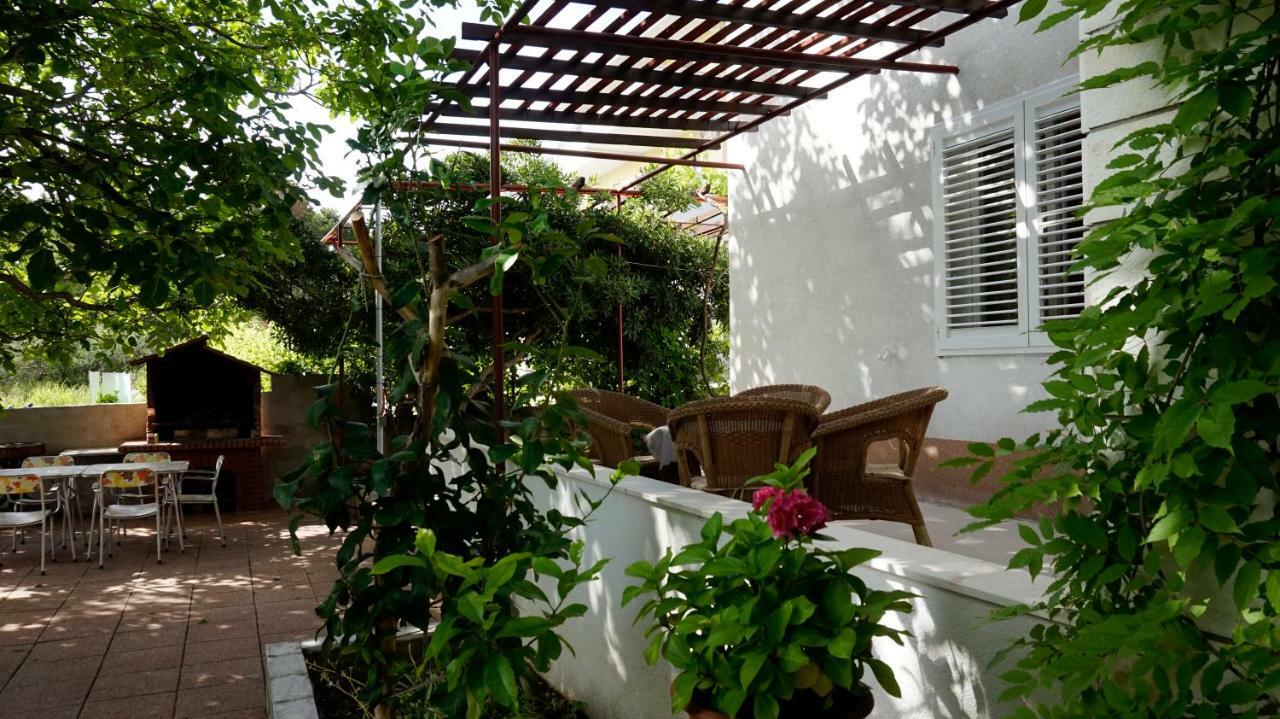 Apartment Krasna Baška Voda Εξωτερικό φωτογραφία